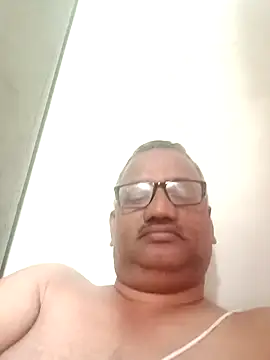 Snapshot of StarPacifist6 chatting on 03/10/25, 04:14 StarPacifist6 online show from 03/10/25, 04:14