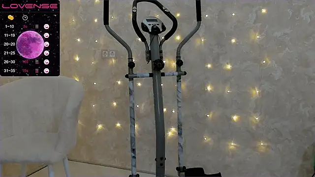 EvaSileZ online show from 03/04/25, 04:09