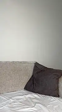 Snapshot of Mia_Roxie chatting on 11/18/25, 02:39 Mia Roxie online show from 11/18/25, 02:39