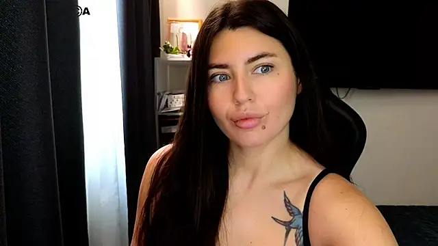 Snapshot of gracedorce chatting on 05/29/26, 02:42 gracedorce online show from 05/29/26, 02:42