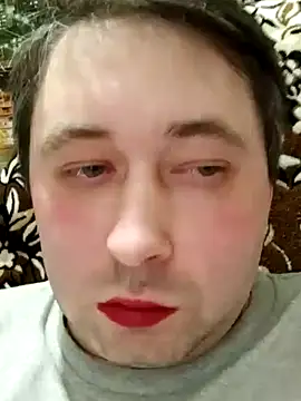 Snapshot of tores992 chatting on 12/12/24, 02:15 tores992 online show from 12/12/24, 02:15