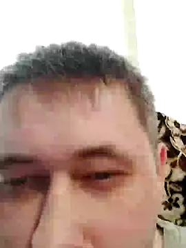 Snapshot of tores992 chatting on 03/02/25, 12:11 tores992 online show from 03/02/25, 12:11