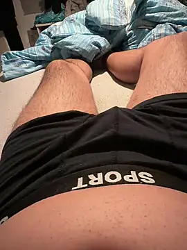 spritzerboy23 online show from 04/29/26, 08:48