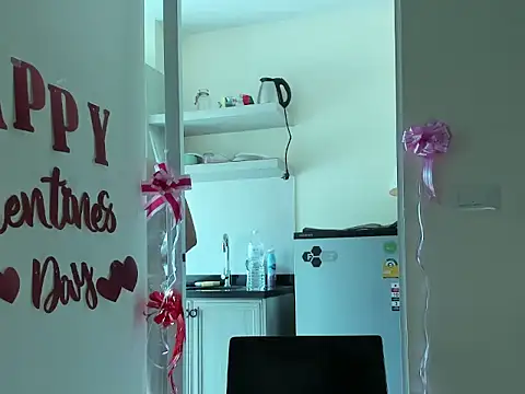 Snapshot of paulblack21 chatting on 02/14/26, 07:05 paulblack21 online show from 02/14/26, 07:05