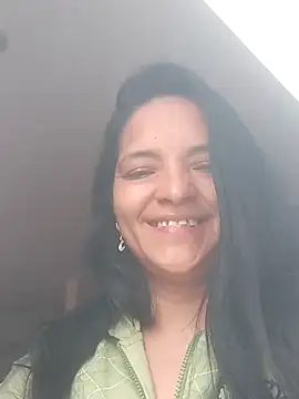 Snapshot of veronica_salas chatting on 02/27/25, 07:47 veronica salas online show from 02/27/25, 07:47