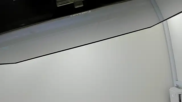 veronica salas online show from 11/17/25, 01:17