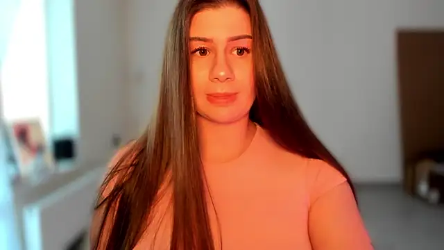 JuicyHelenX online show from 05/26/26, 02:57