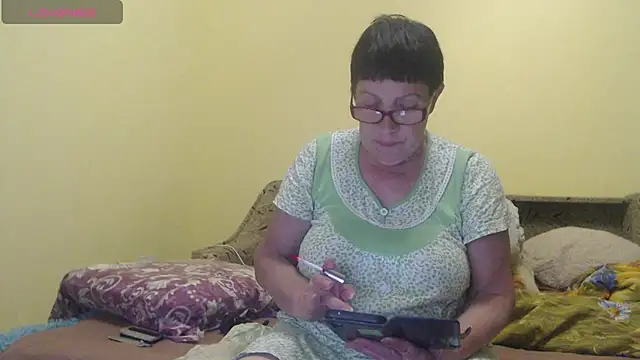 Sandra Carina online show from 05/09/26, 07:52