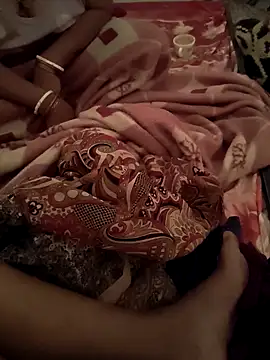 rajstrip12650 online show from 02/05/25, 02:08