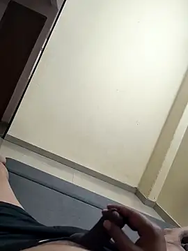 rajstrip12650 online show from 02/27/26, 03:01