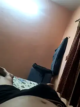 rajstrip12650 online show from 04/12/26, 11:54