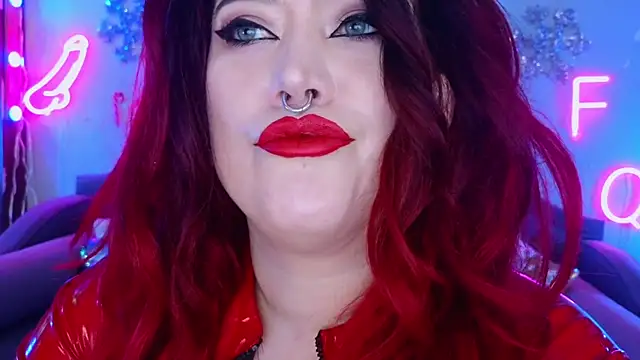 Snapshot of wickedxqueen chatting on 12/29/24, 10:03 wickedxqueen online show from 12/29/24, 10:03