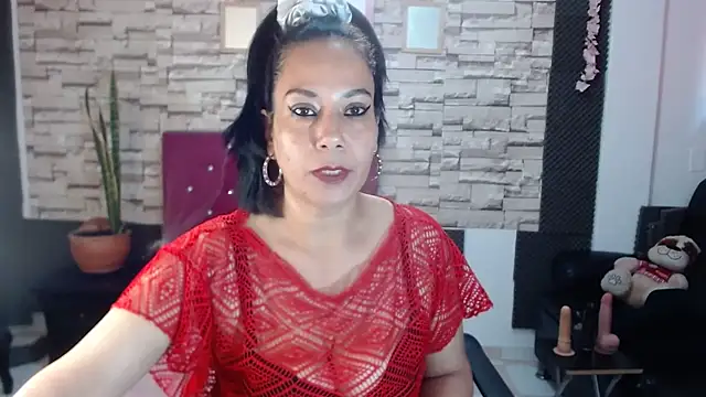 MarianaNight02 online show from 12/12/24, 07:37