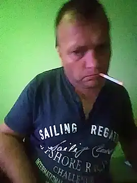 Snapshot of Bury0117 chatting on 09/28/25, 06:13 Bury0117 online show from 09/28/25, 06:13