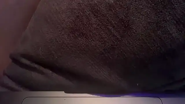 Snapshot of Fr4nk1eFFuxxx chatting on 02/16/25, 04:09 Fr4nk1eFFuxxx online show from 02/16/25, 04:09