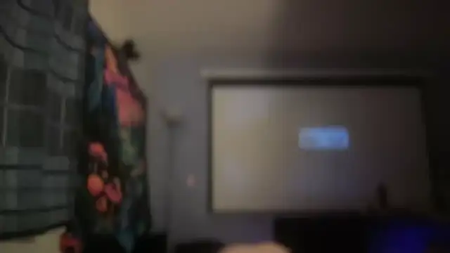 Snapshot of Fr4nk1eFFuxxx chatting on 11/11/25, 10:15 Fr4nk1eFFuxxx online show from 11/11/25, 10:15