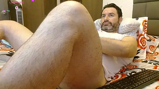 rodrher81 online show from 11/30/25, 11:36