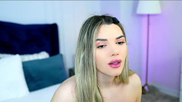 SophieAnn online show from 03/20/26, 04:50