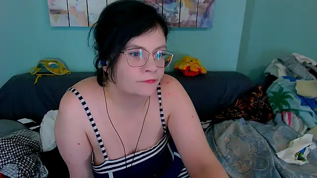 EverlyRays online show from 04/12/26, 10:26