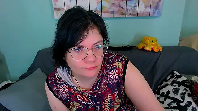 Snapshot of EverlyRays chatting on 05/16/26, 08:44 EverlyRays online show from 05/16/26, 08:44