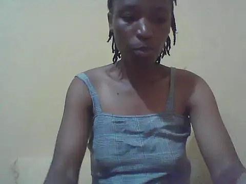 Smillie prety online show from 11/10/25, 09:08