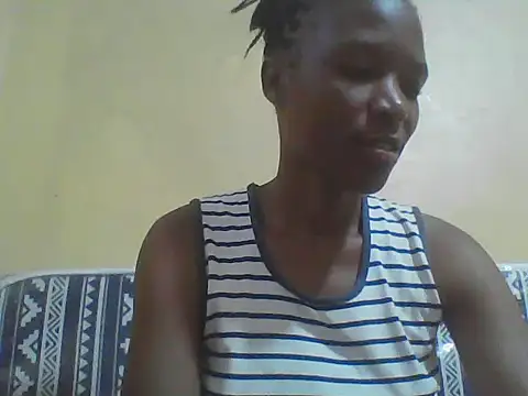 Snapshot of Smillie_prety chatting on 04/19/26, 08:02 Smillie prety online show from 04/19/26, 08:02