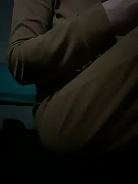 AlisaaRose online show from 02/19/26, 05:36