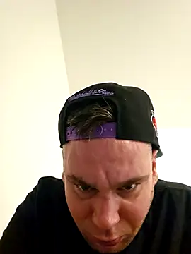 Snapshot of ACABFTP chatting on 09/28/25, 06:13 ACABFTP online show from 09/28/25, 06:13