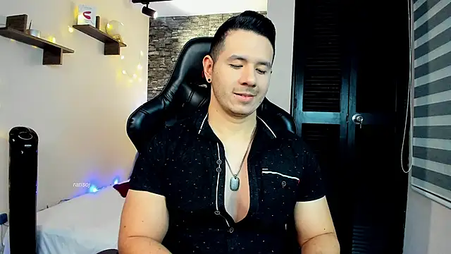 Snapshot of ransoj chatting on 01/16/25, 12:02 ransoj online show from 01/16/25, 12:02