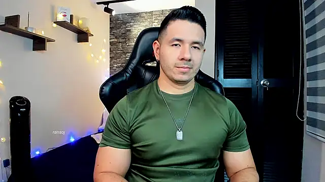 Snapshot of ransoj chatting on 02/08/25, 11:55 ransoj online show from 02/08/25, 11:55