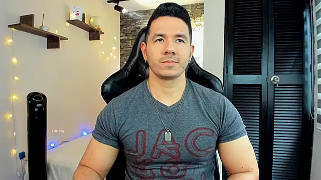 Snapshot of ransoj chatting on 02/25/25, 08:19 ransoj online show from 02/25/25, 08:19