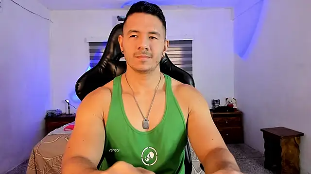 Snapshot of ransoj chatting on 10/01/25, 02:34 ransoj online show from 10/01/25, 02:34