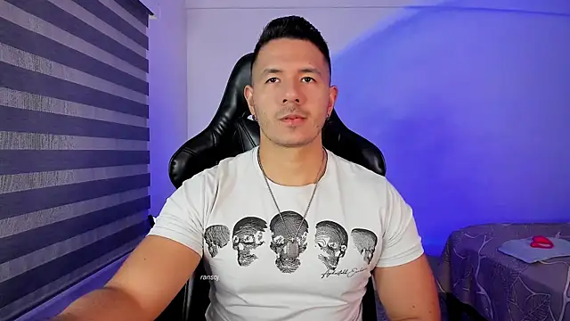 Snapshot of ransoj chatting on 11/12/25, 12:00 ransoj online show from 11/12/25, 12:00