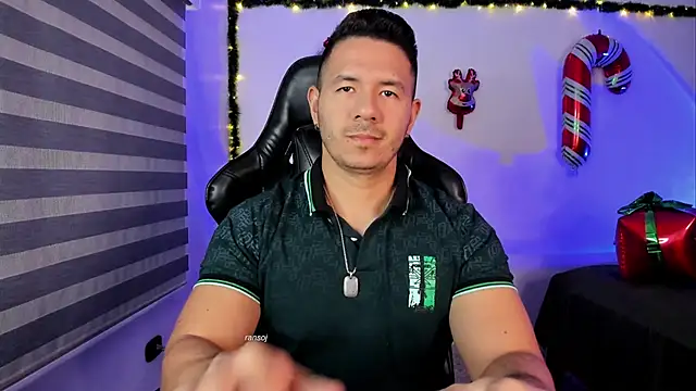 Snapshot of ransoj chatting on 12/16/25, 11:43 ransoj online show from 12/16/25, 11:43