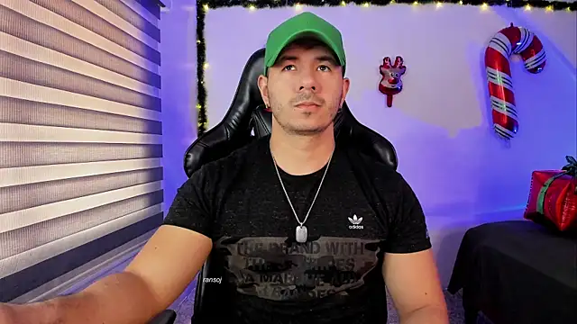 Snapshot of ransoj chatting on 12/18/25, 01:50 ransoj online show from 12/18/25, 01:50