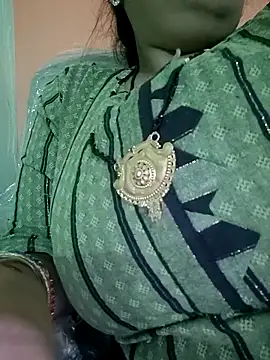 Snapshot of sematomar chatting on 11/08/25, 04:12 sematomar online show from 11/08/25, 04:12