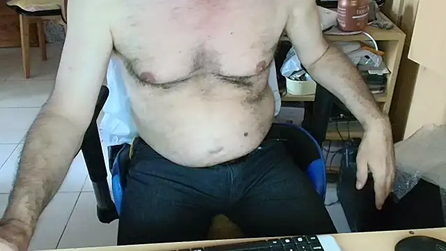 angelgarcia269 online show from 02/19/26, 11:39