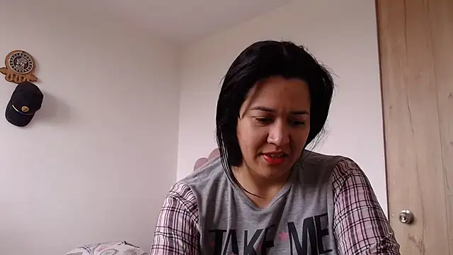Snapshot of lady_hot2xx chatting on 07/15/26, 03:28 lady hot2xx online show from 07/15/26, 03:28