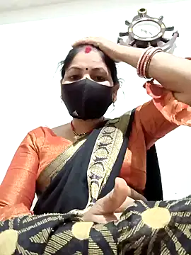 Snapshot of Riyaa-Devi chatting on 01/30/25, 04:55 Riyaa-Devi online show from 01/30/25, 04:55