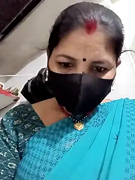 Snapshot of Riyaa-Devi chatting on 02/16/25, 05:48 Riyaa-Devi online show from 02/16/25, 05:48