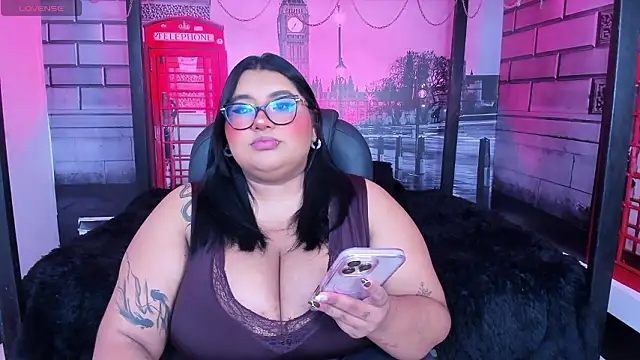 tifanny bigboobs11 online show from 03/13/26, 12:01