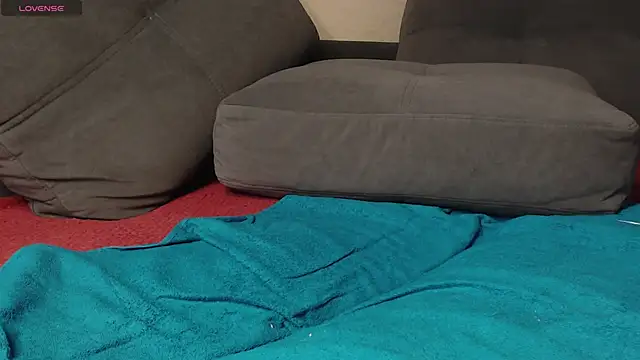 AmylleStar online show from 02/15/26, 07:51