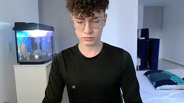 adrian morelly online show from 10/25/25, 10:26