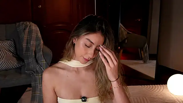 Snapshot of lua_ferch__ chatting on 07/04/26, 01:17 lua ferch online show from 07/04/26, 01:17