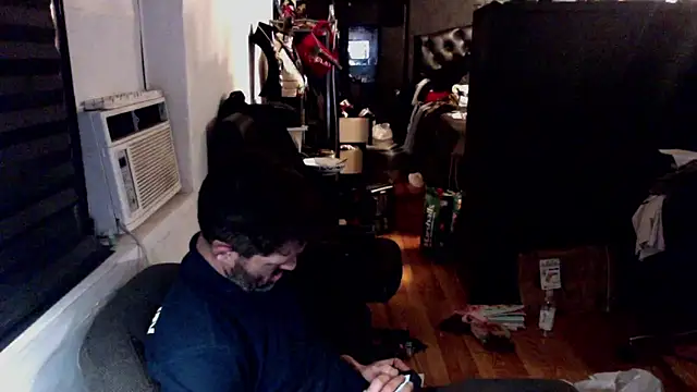 Snapshot of leanjamesdean chatting on 12/30/24, 05:48 leanjamesdean online show from 12/30/24, 05:48