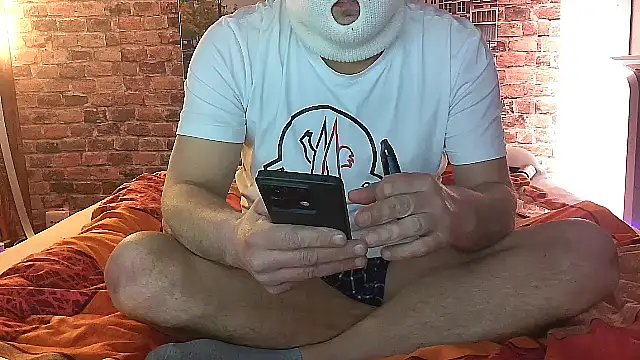 MarcTaya online show from 12/19/25, 09:55