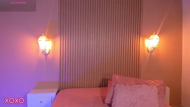 EmilyEvans7 online show from 03/15/25, 07:16