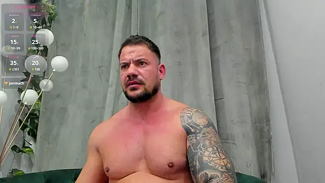 Snapshot of musclemonster31 chatting on 02/25/25, 11:30 musclemonster31 online show from 02/25/25, 11:30