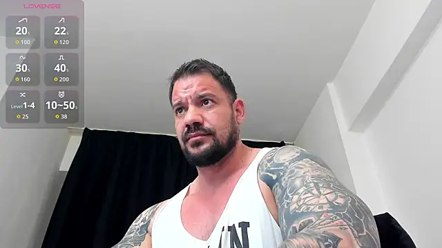 musclemonster31 online show from 05/18/26, 02:51
