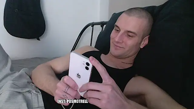 ETHAN MOORE online show from 02/25/26, 04:16